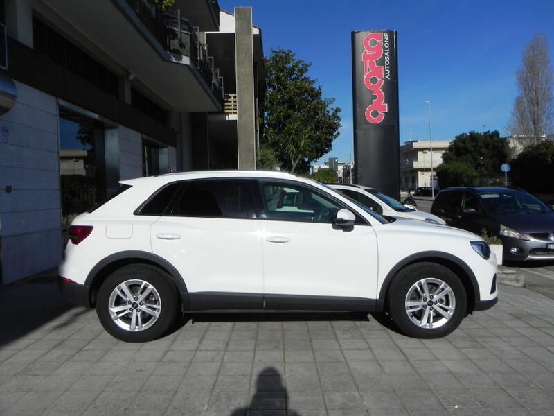 Audi Q3 35 TDI quattro S tronic