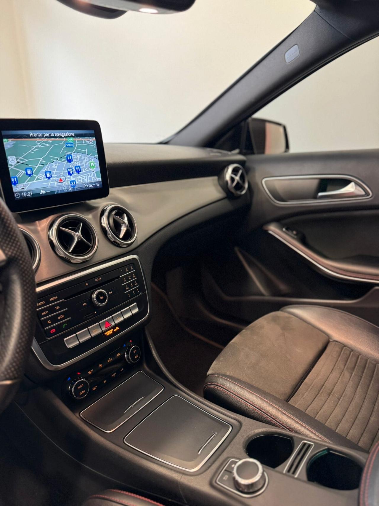 Mercedes-benz GLA 200 TETTO APRIBILE