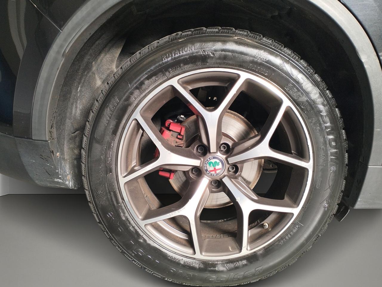 Alfa Romeo Stelvio 2.2 Turbodiesel 210 CV AT8 Q4 Executive