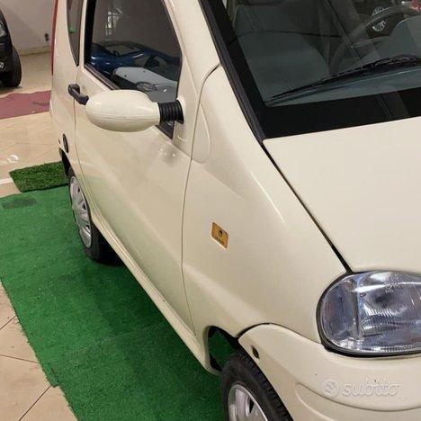 Minicar 100%elettrica ztl guida 14 anni