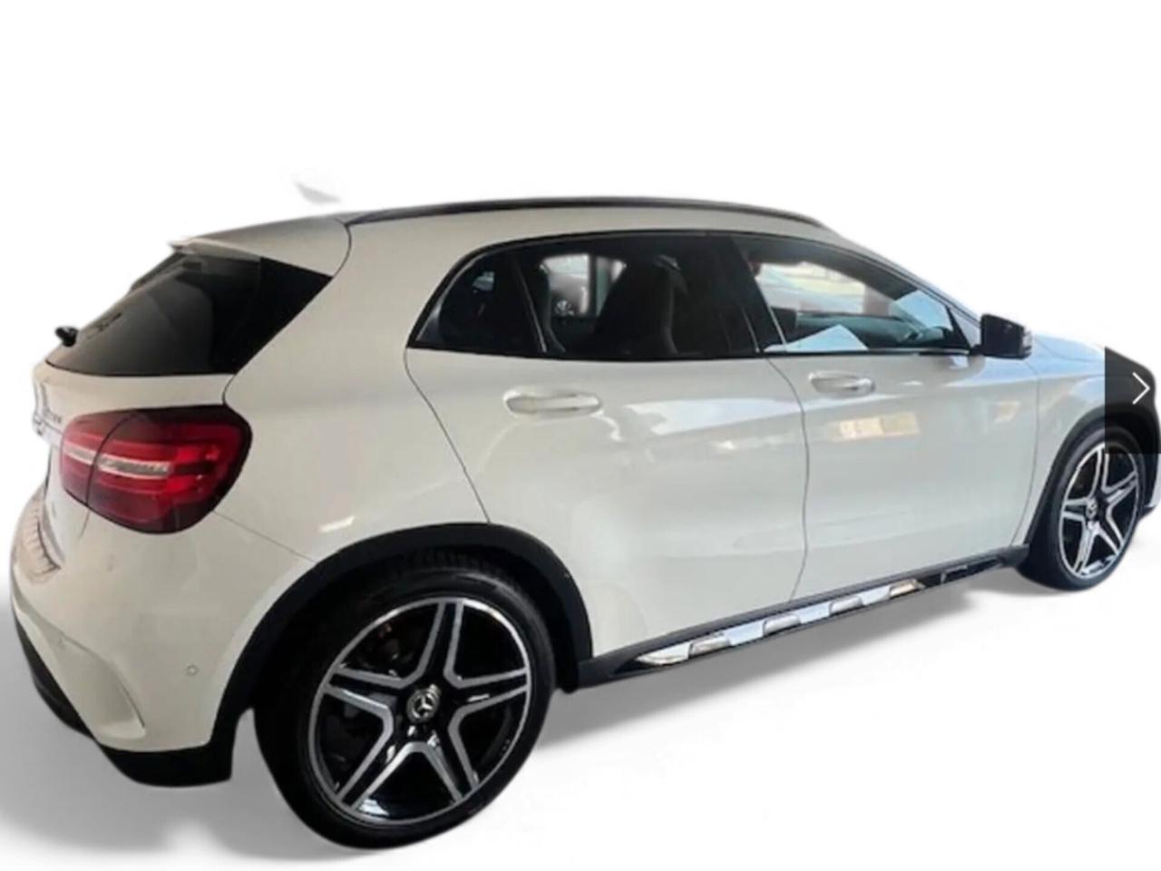 Mercedes-benz GLA 200 d Automatic 4Matic Premium 4x4 Perfetta