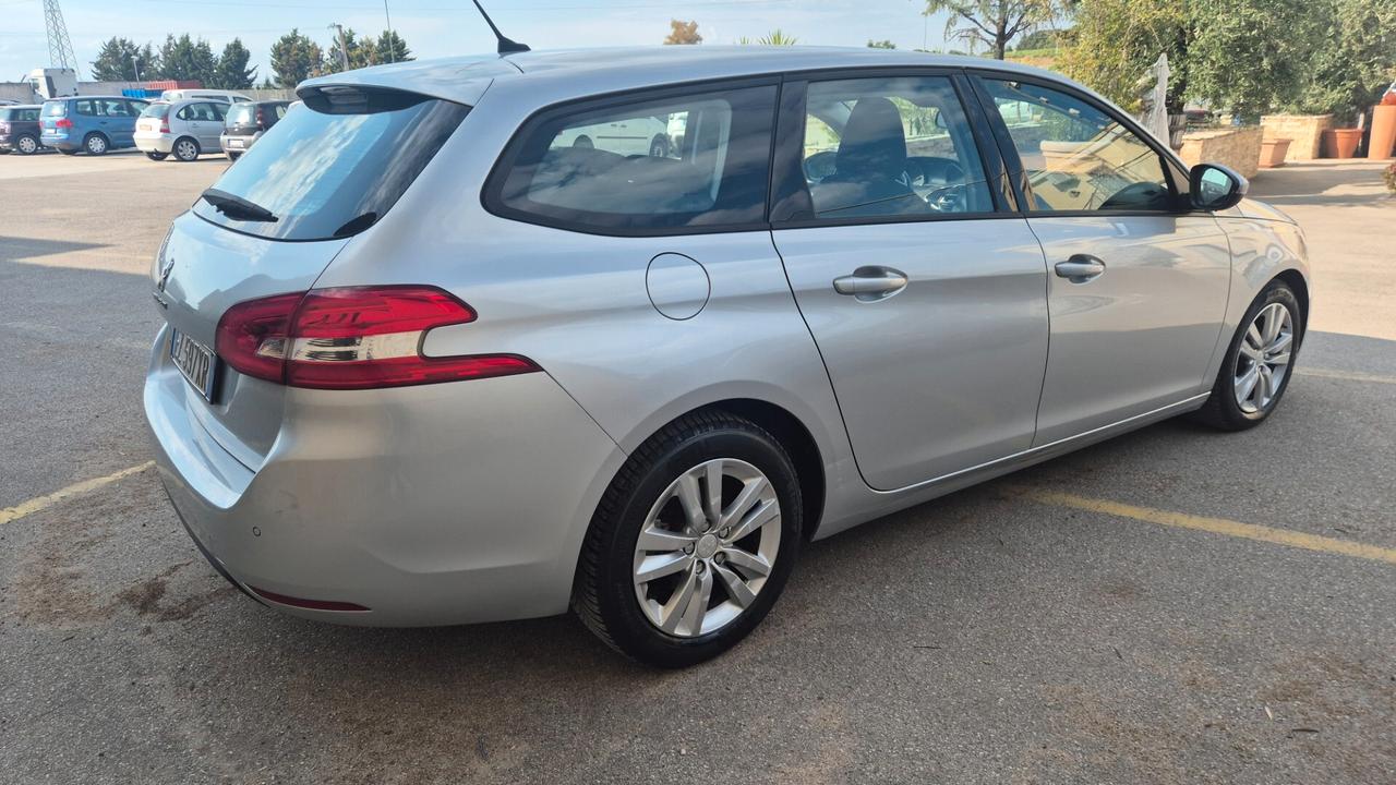 Peugeot 308 1.6 HDi 92 CV SW Business