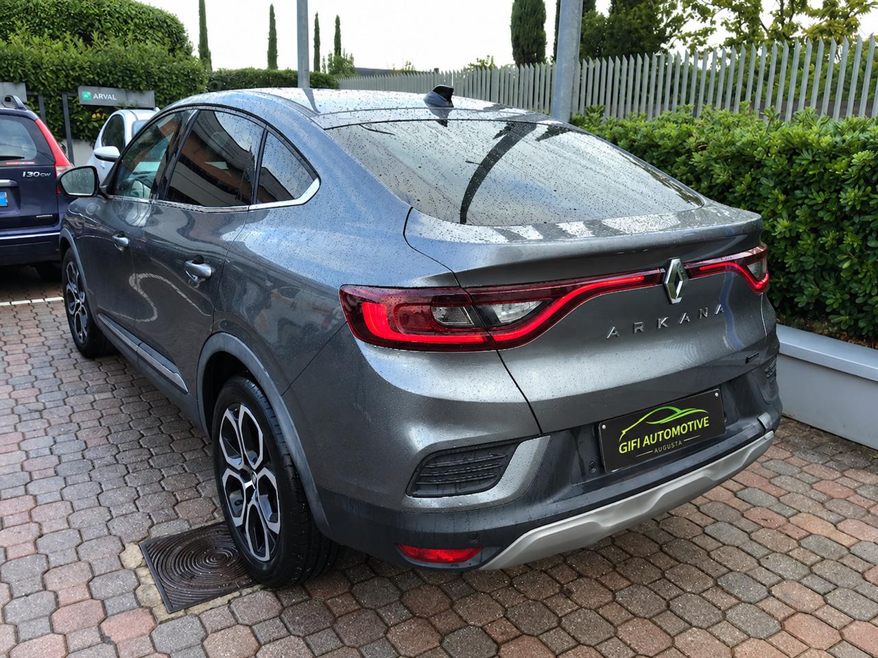 Renault Arkana 1.6 Hybrid e-Tech Techno