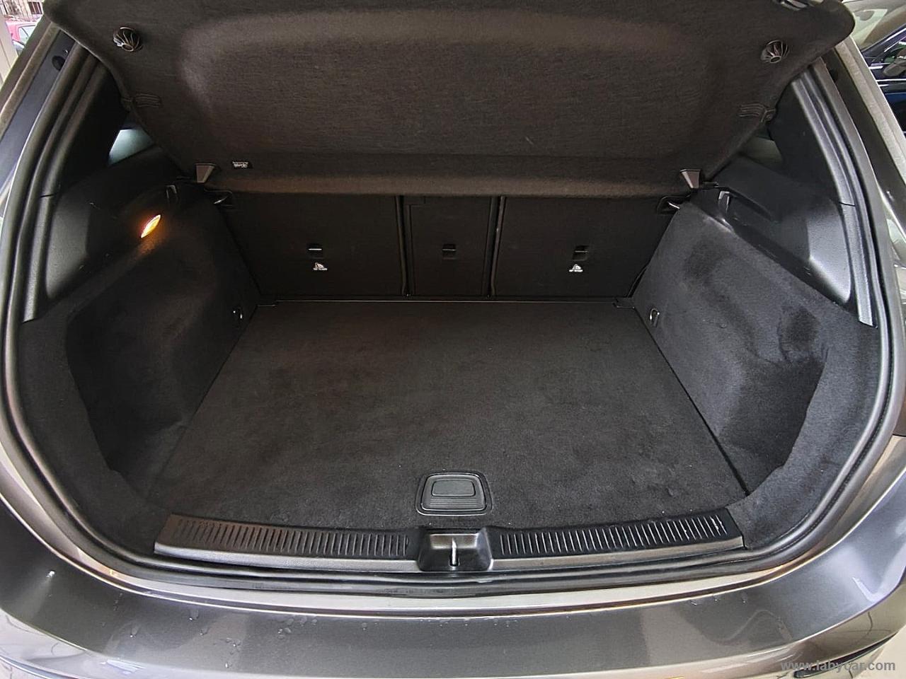 MERCEDES-BENZ B 180 D AUT. PREMIUM AMG P.CONS*TETTO