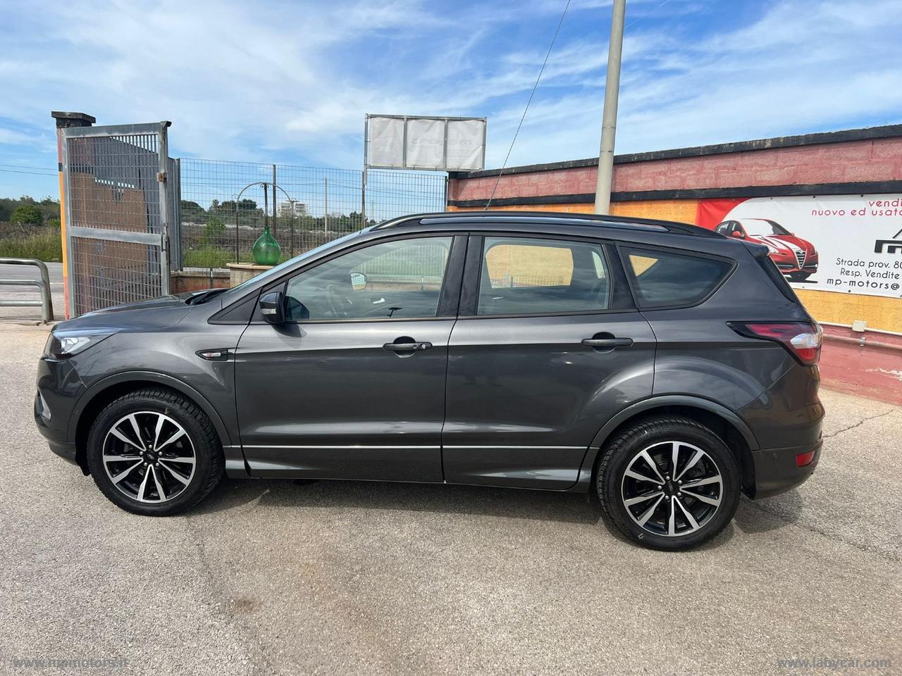 FORD KUGA ST-LINE 1.5 ECOBLUE 120CV IVA ESPOSTA