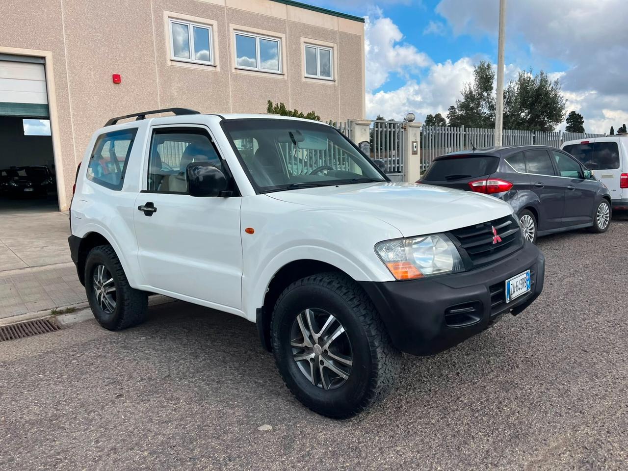 Mitsubishi Pajero 2.5 TDI 3p. 2002