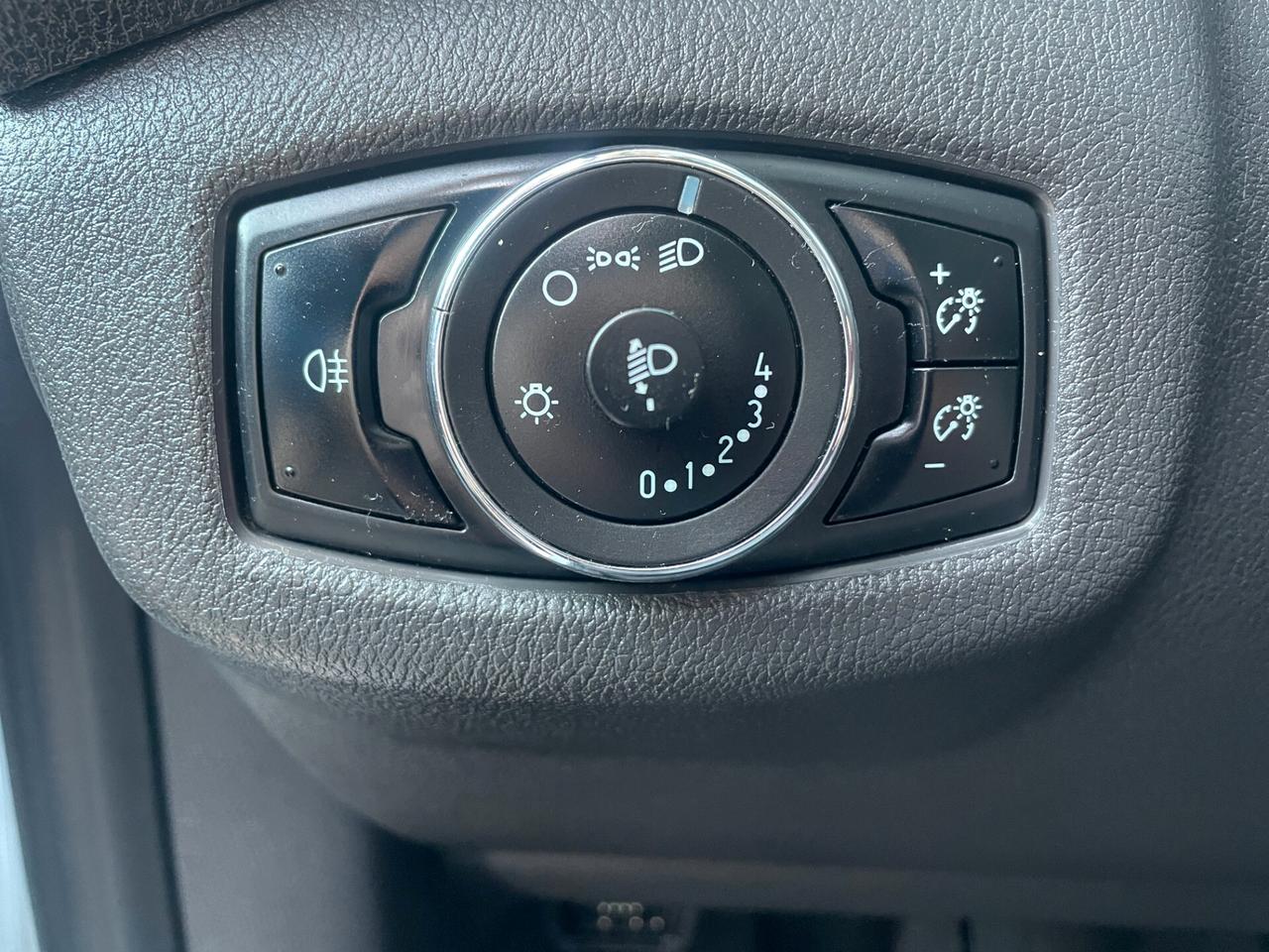 FORD Transit Connect 210 1.5 tdci 100cv Trend L2H1 E6