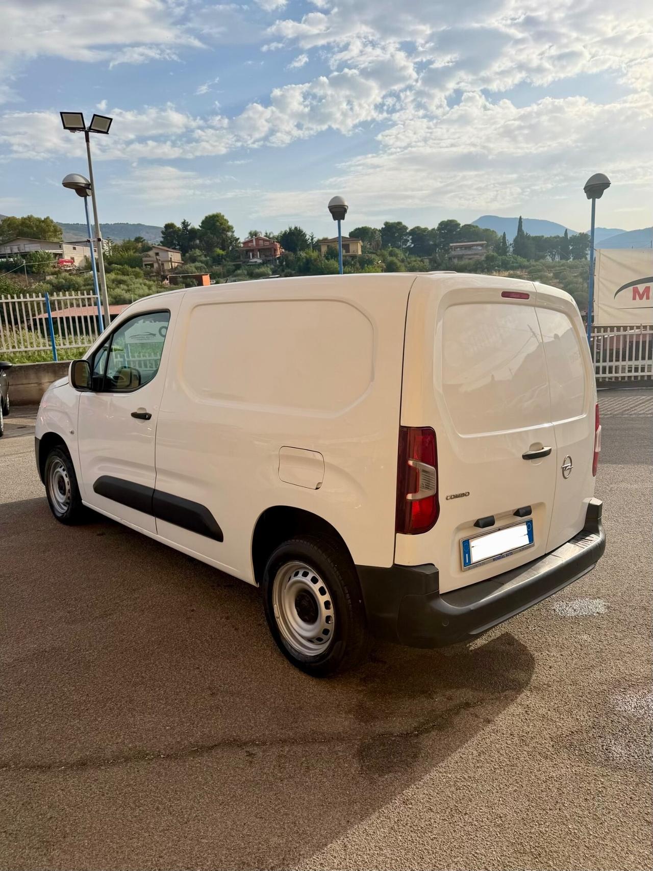 Opel Combo Cargo 1.5 Diesel 102cv Edition 2021