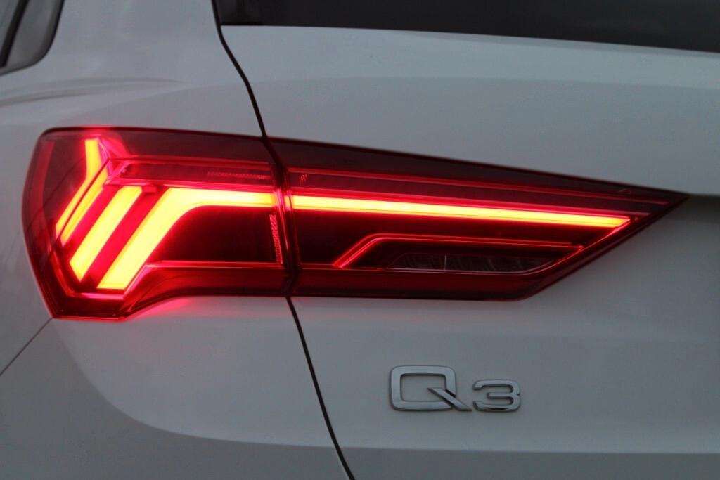 AUDI Q3 2.0 TDI 150CV Aut. *PELLE *MATRIX LED