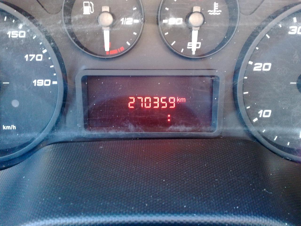 Iveco Daily 35s14 2.3hpt CASSONE FISSO - 2019