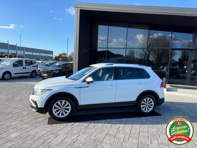 VOLKSWAGEN Tiguan 2.0 TDI SCR Life