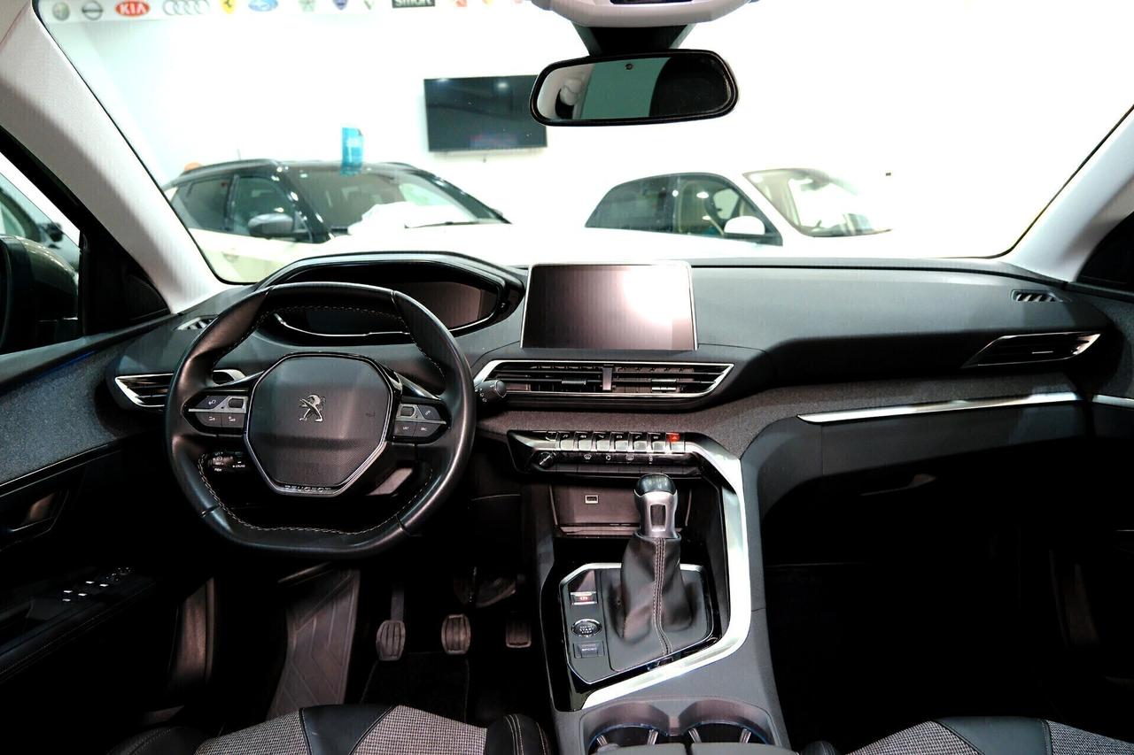 Peugeot 3008 ALLURE 12oo T 130cv COCKPIT LED e NAV