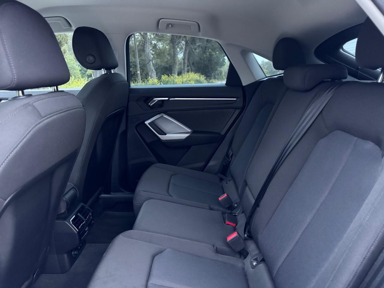 Audi Q3 SPB 35 TDI S tronic Business Plus