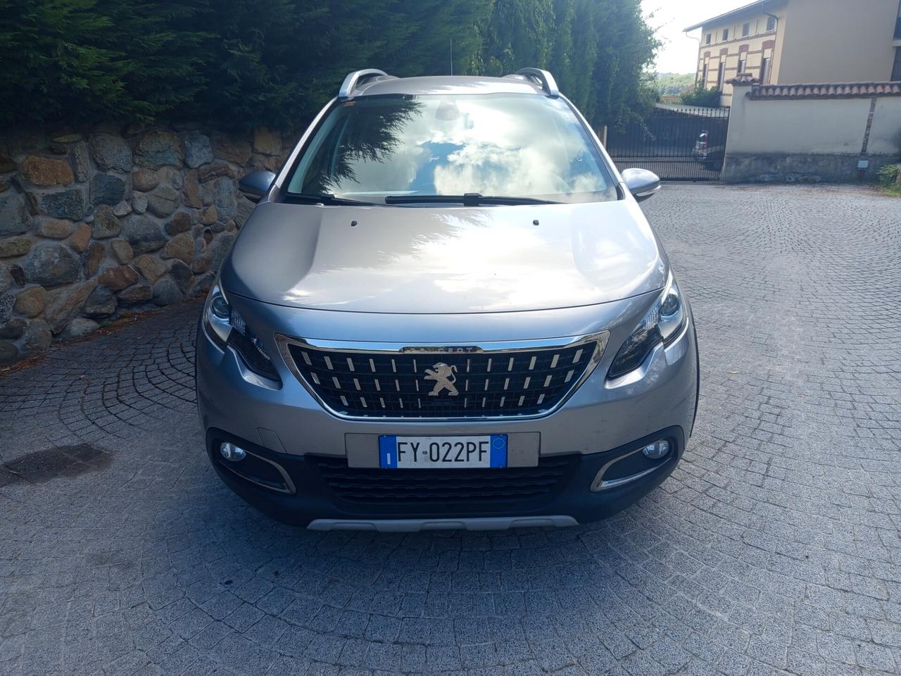 Peugeot 2008 BlueHDi 100 S&S Allure