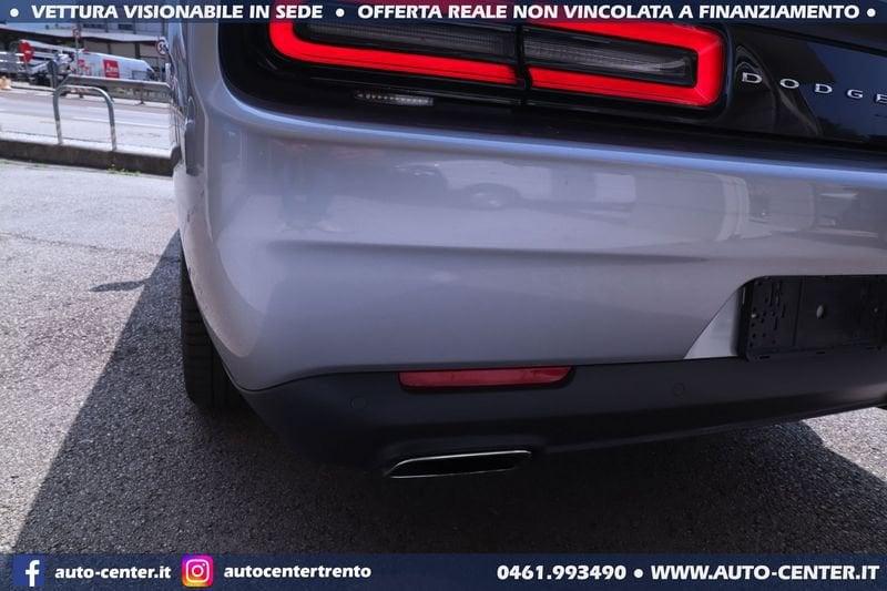 Dodge Challenger 3.6 V6 AT8 SXT *EUROPEA