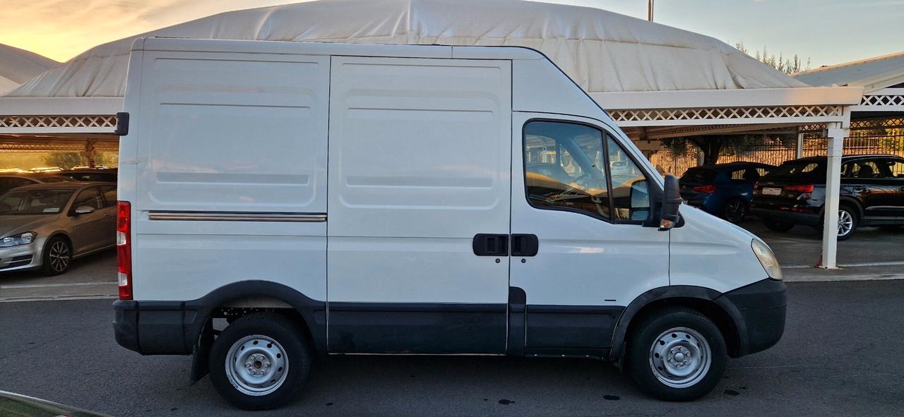 Iveco Daily L1 H3 Furgone 2.3 Mjt