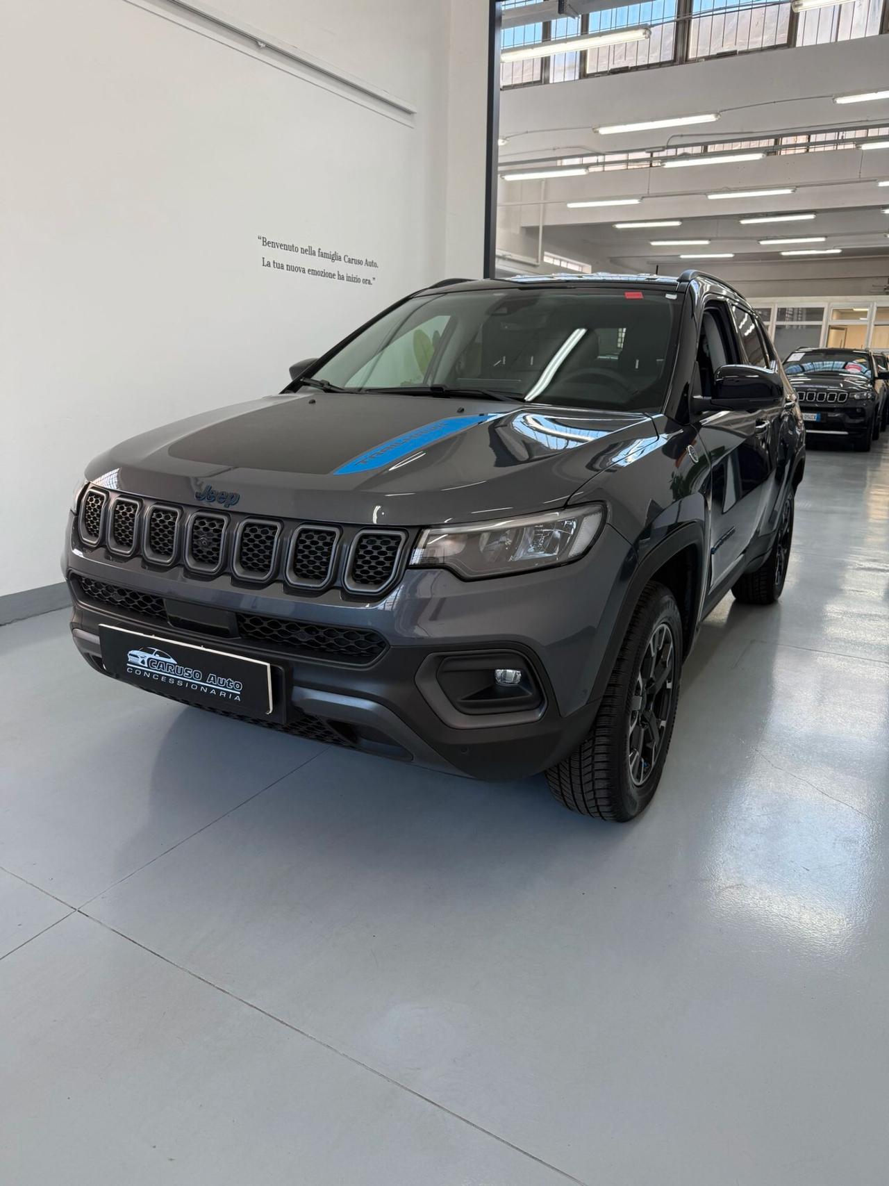 Jeep Compass 1.3 Turbo T4 240 CV PHEV AT6 4xe Trailhawk