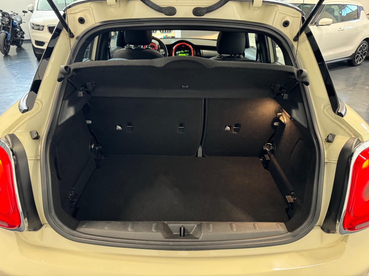 Mini 1.2 One Hype 5p UNIPRO! EURO 6!