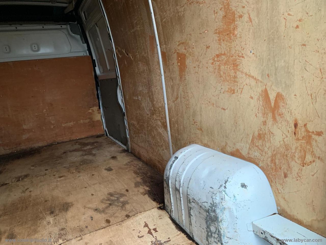 Master 120.35 2.5 dCi PC-TN Furgone