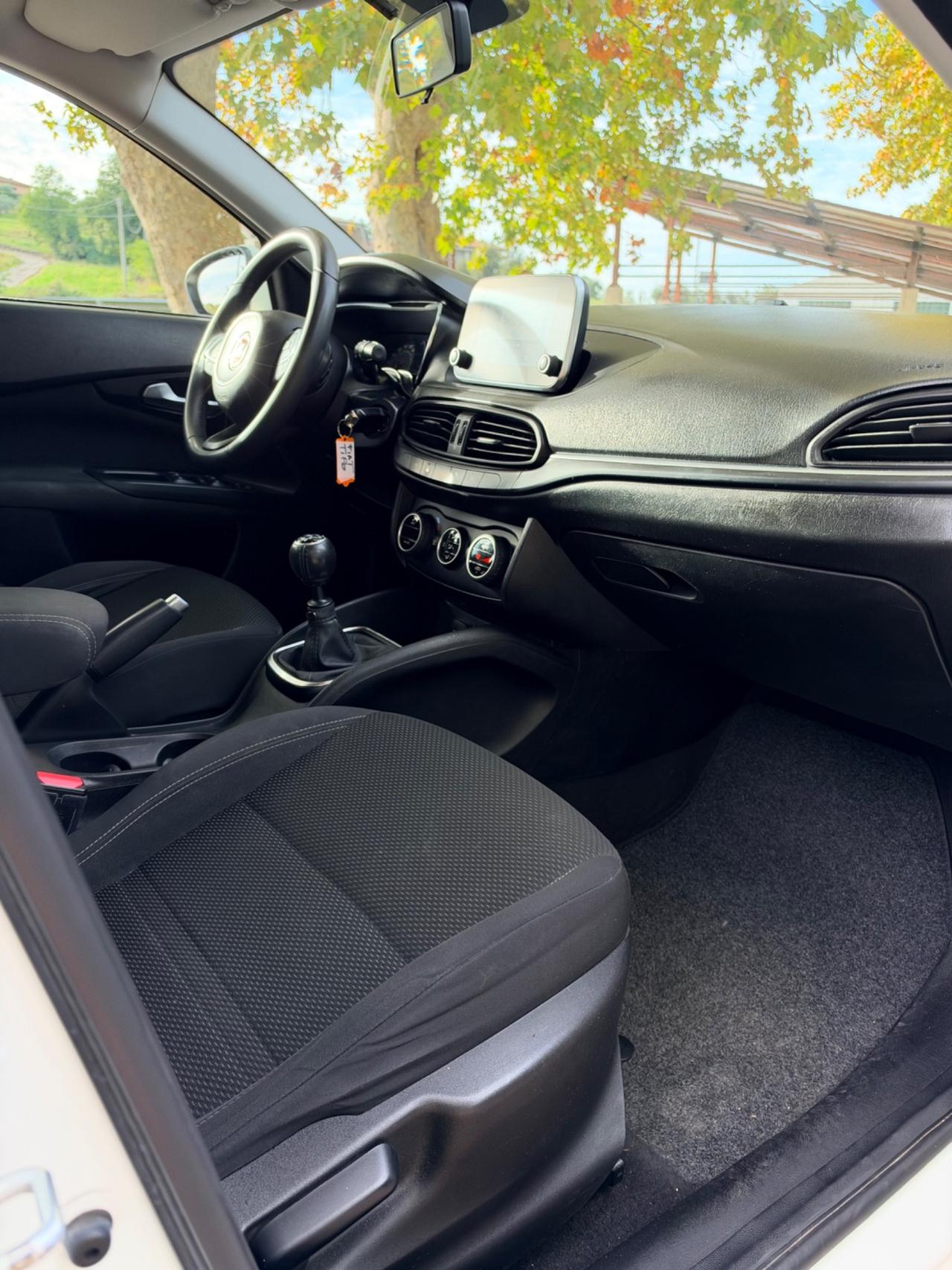 Fiat Tipo 1.6 Mjt 4 porte Easy