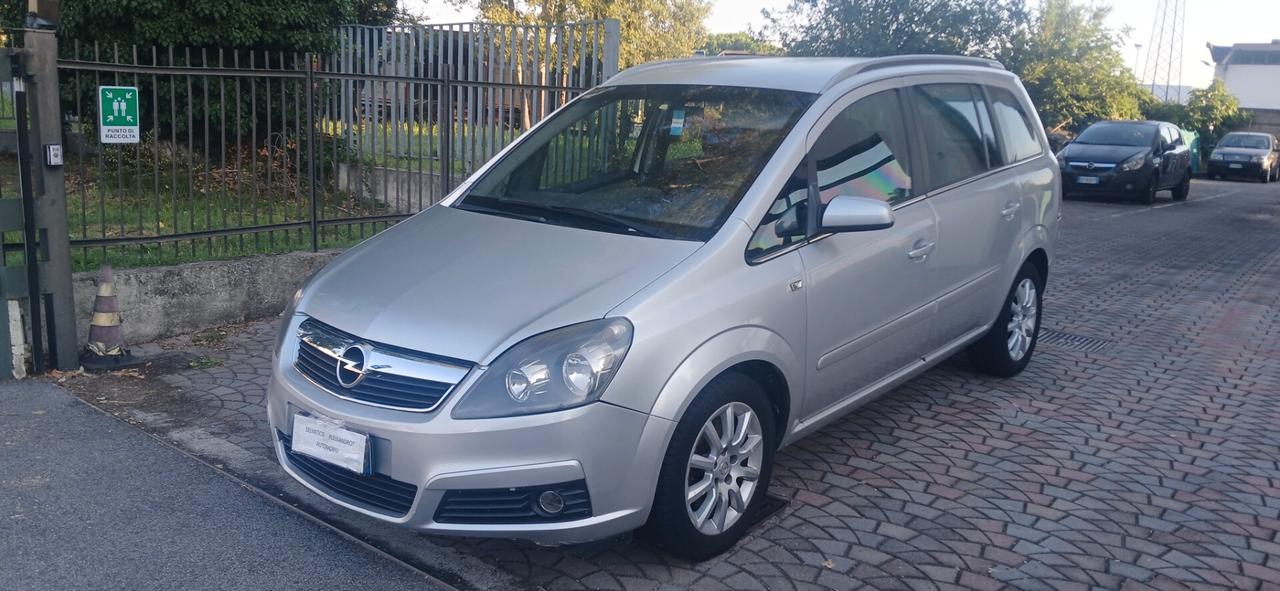 Opel Zafira 1.6 metano 7 posti