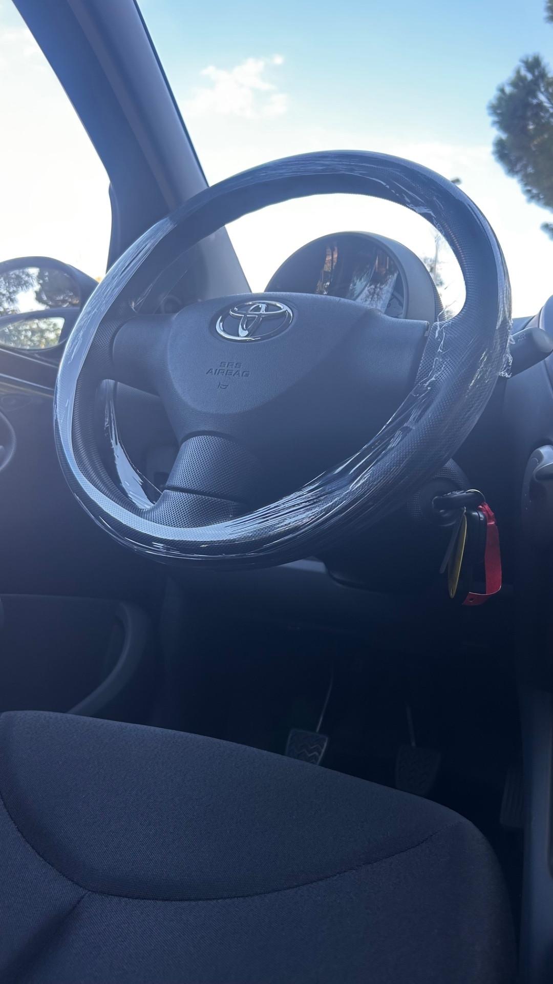 Toyota Aygo 1.0 12V VVT-i 5 porte Now