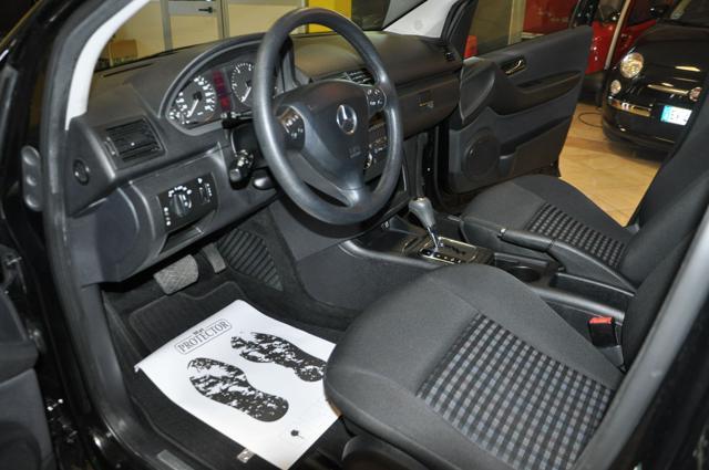 MERCEDES-BENZ A 160 A 160 CDI *AUTOMATIC/CRUISE/OK GUIDA NEO P*