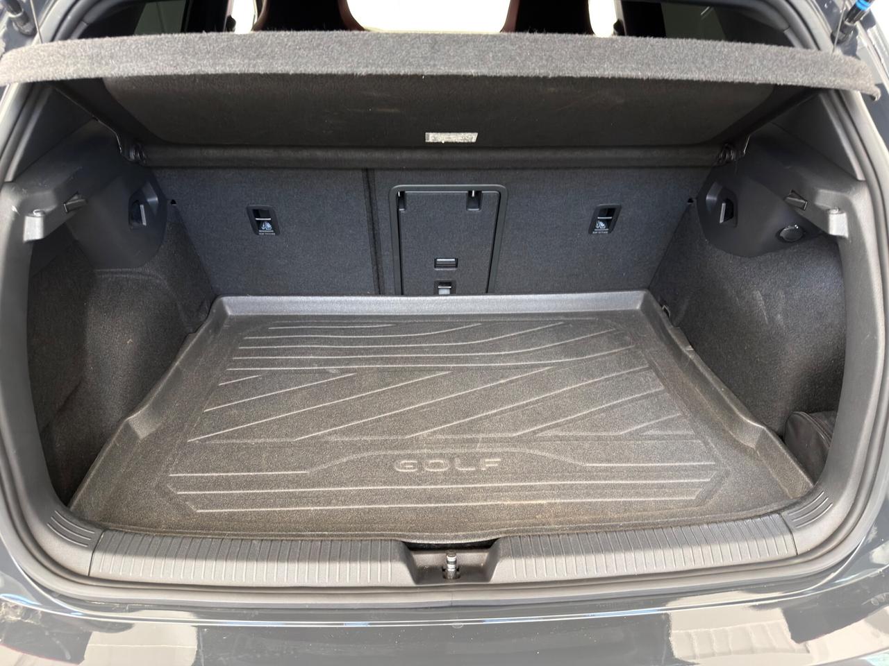Volkswagen Golf GTI 2.0 TSI DSG 245cv