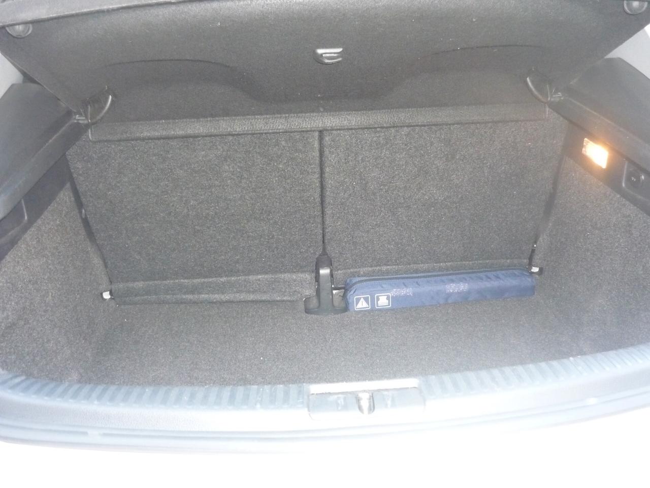 Volkswagen Scirocco 2.0 TDI 140CV DPF DSG