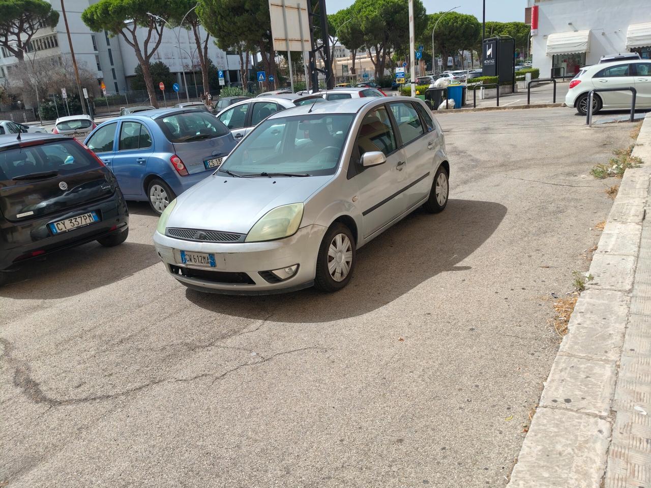 Ford Fiesta 1400 diesel perfetta a poco prezzo