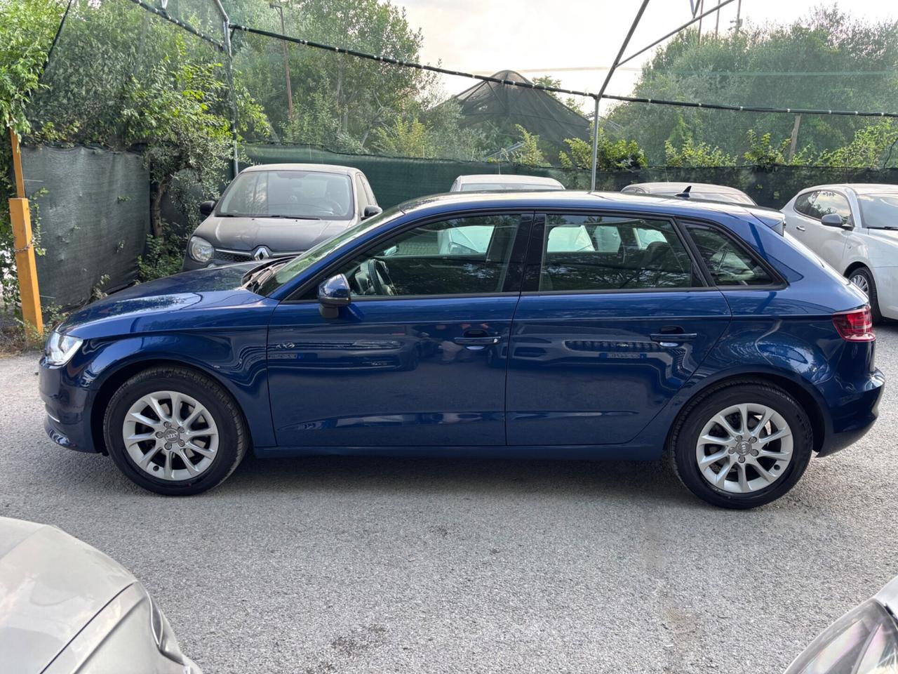 Audi A3 SPB 1.6 TDI 5 porte OK NEOPATENTATI