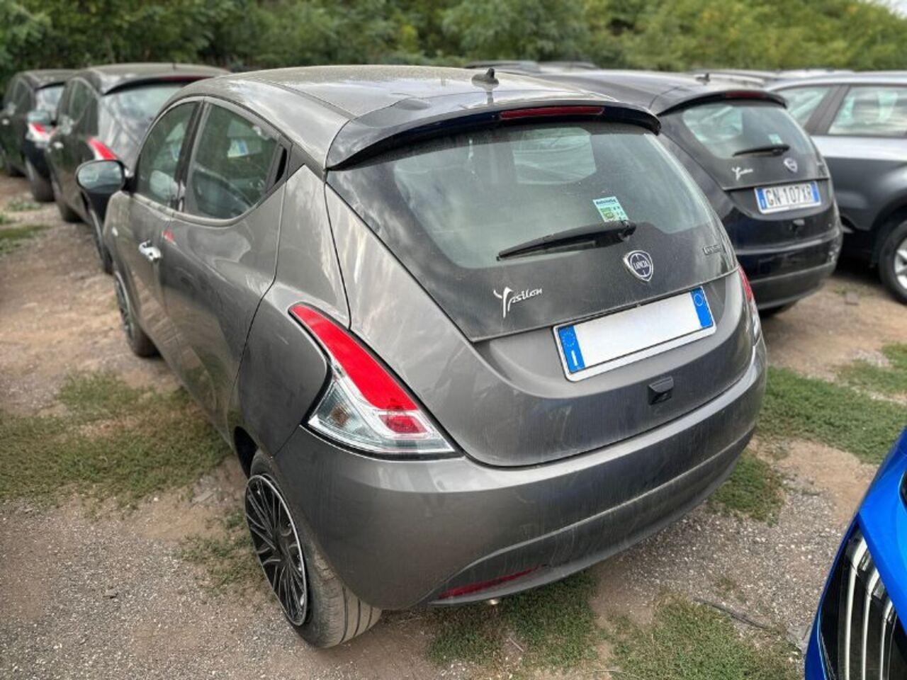 LANCIA Ypsilon III 2021 - Ypsilon 1.0 firefly hybrid Gold s&s 70cv 5p.ti
