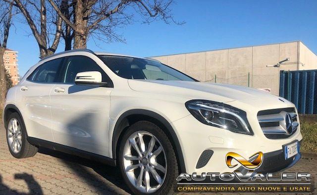 MERCEDES-BENZ GLA 200 D Premium,Navi, LED,Pelle