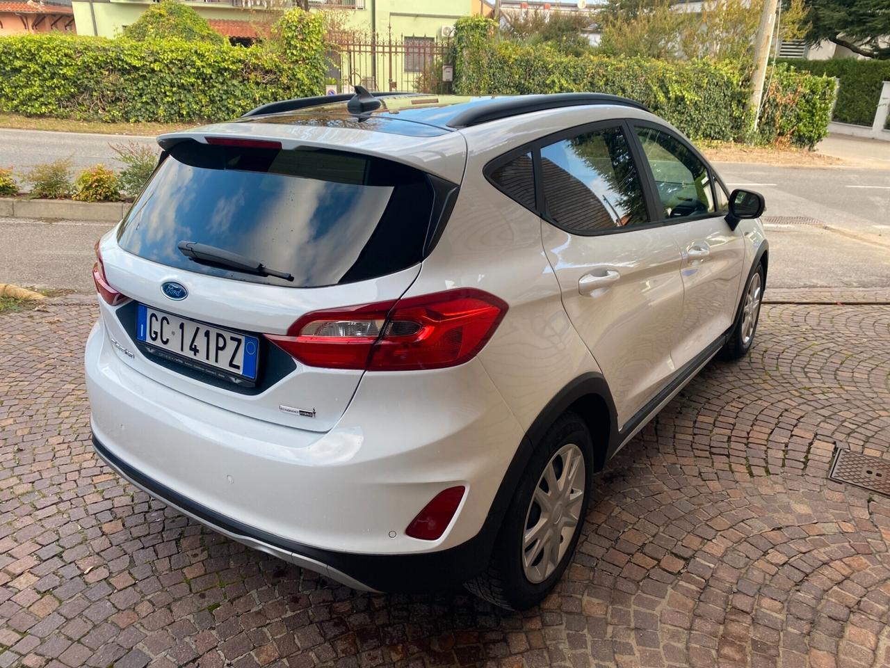 Ford Fiesta 1.0 Ecoboost Hybrid 125 CV 5 porte Active