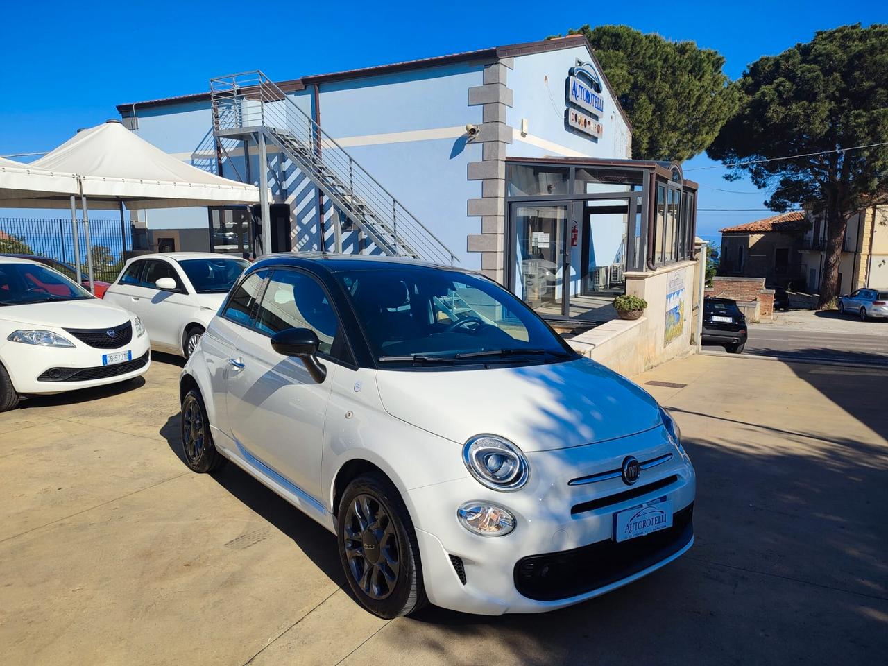 Fiat 500 1.0 Hybrid Hey Google