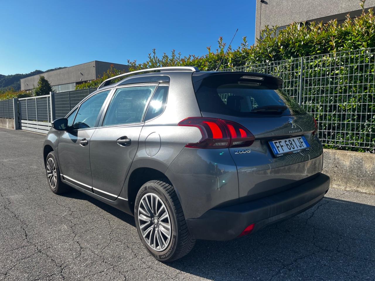 Peugeot 2008 Peugeot 2008 BlueHDi 75 Active ok per neopatentati