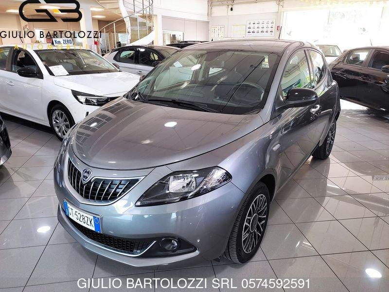Lancia Ypsilon 1.0 FireFly 5 porte S&S Hybrid Platino