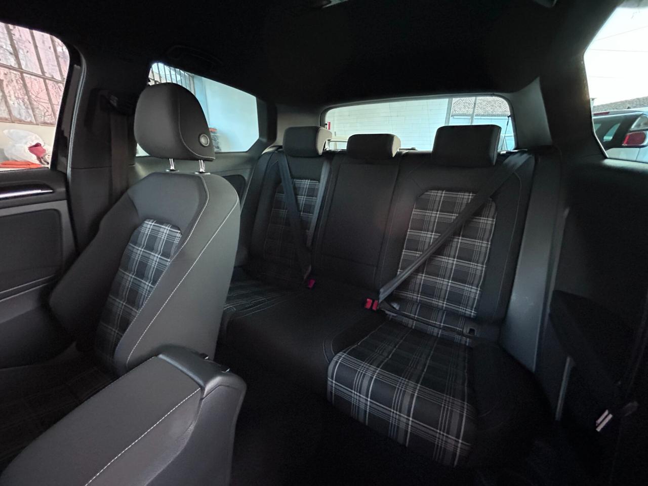 Volkswagen Golf GTD 2.0 TDI 3p. Euro6