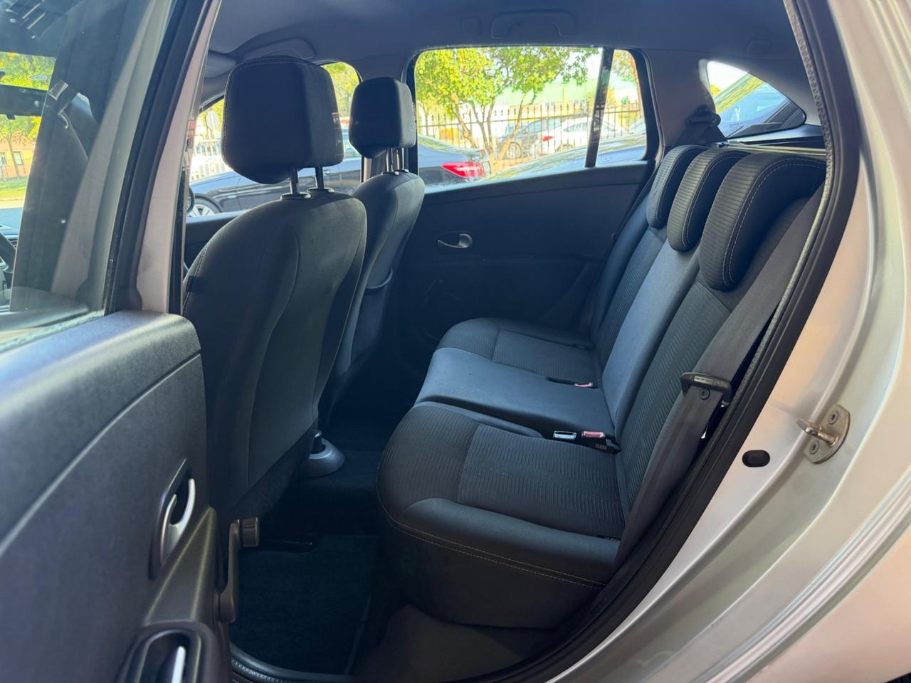 Renault Clio 1.2 16V SporTour Luxe