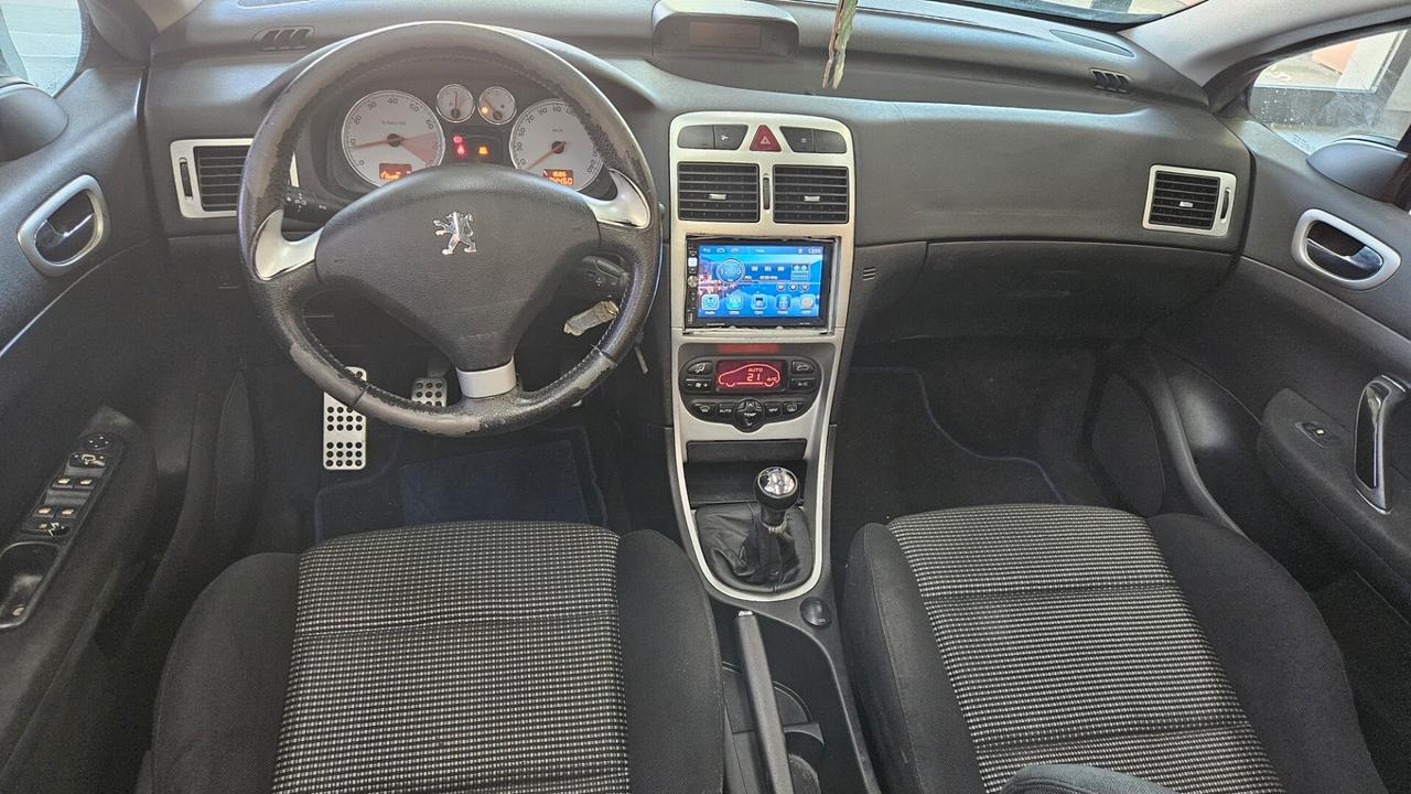 Peugeot 307 1.6 16V CC