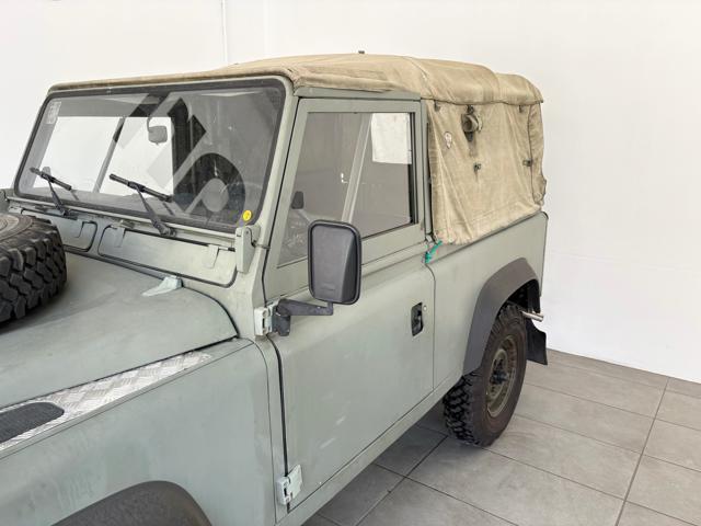 LAND ROVER Defender 90 diesel