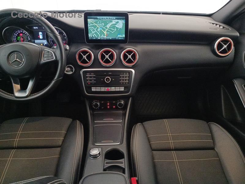 Mercedes Classe A 180 180 D Premium 7G-DCT