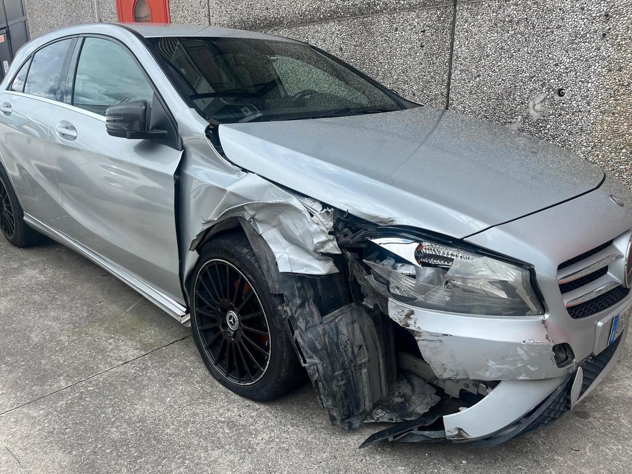 Mercedes-benz A 180 A 180 CDI Premium