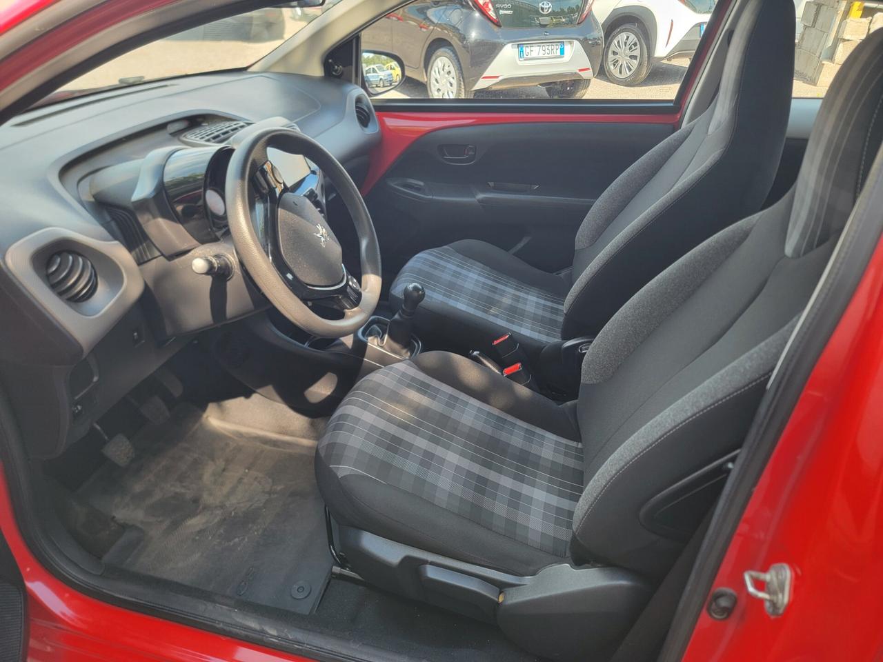 Peugeot 108 VTi 72 3 porte Active GARANZIA PERMUTE