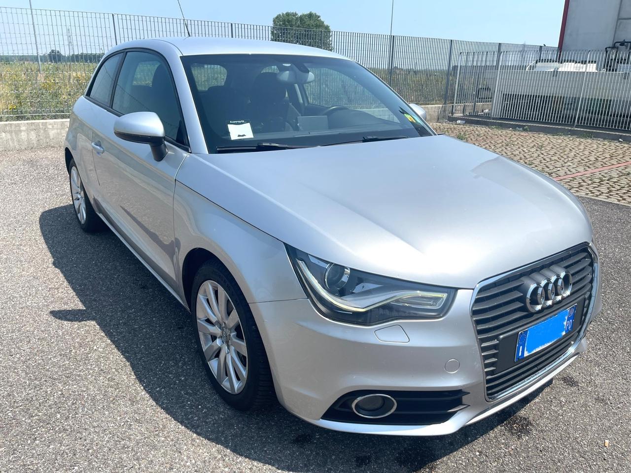 Audi A1 1.4 TFSI S tronic 119g Attraction