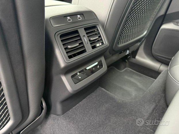 AUDI Q5 TDI 150 kW mHEV+ S tronic quattro S line