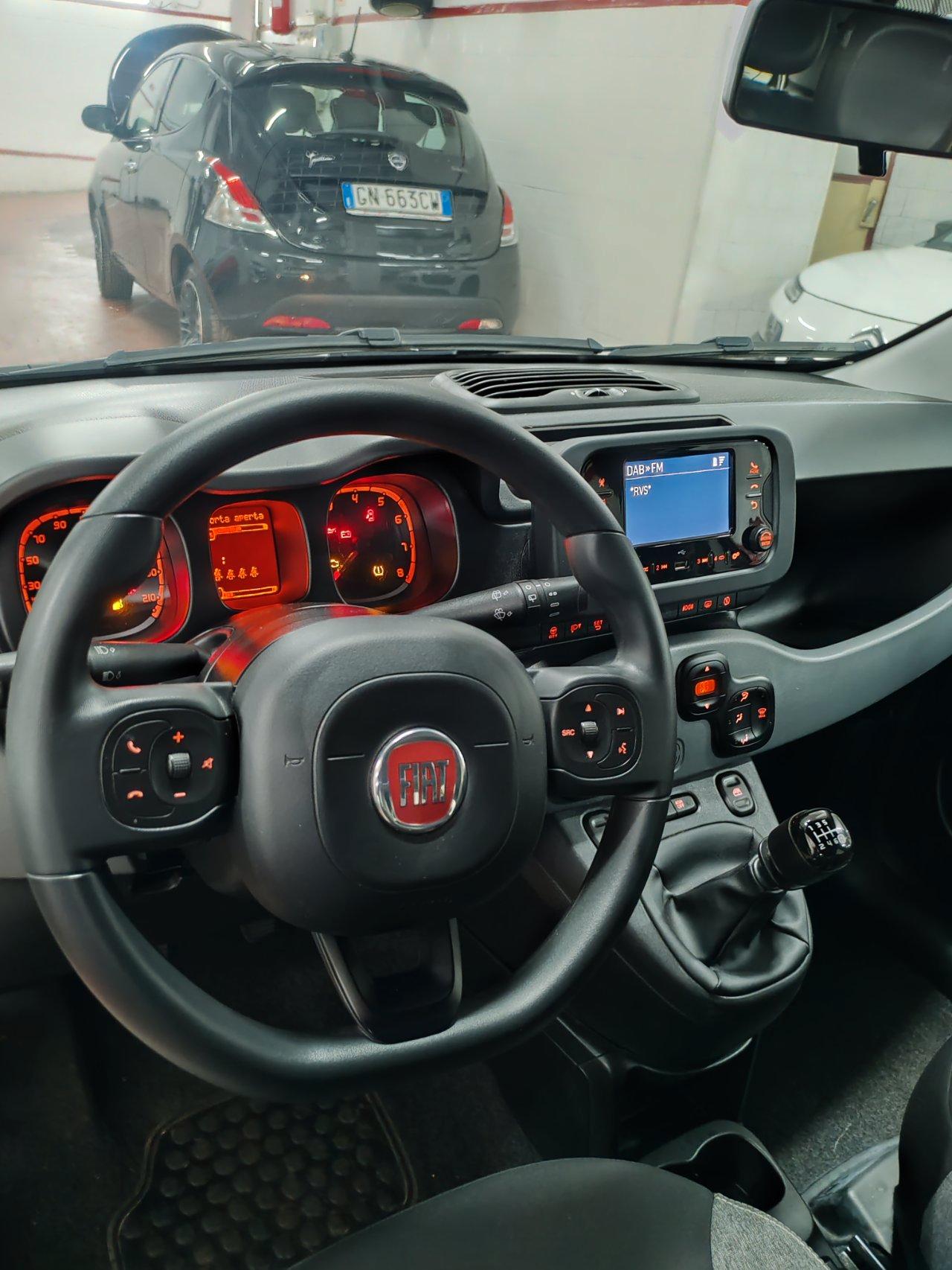 Fiat Panda 1.0 hybrid City Life 70cv 5PT