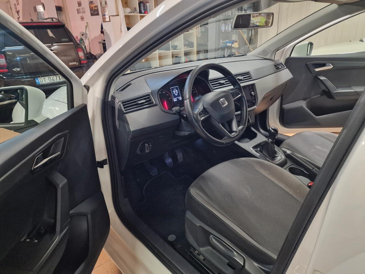 Seat Ibiza 1.0 TGI 5 porte FR, ok neopatentati