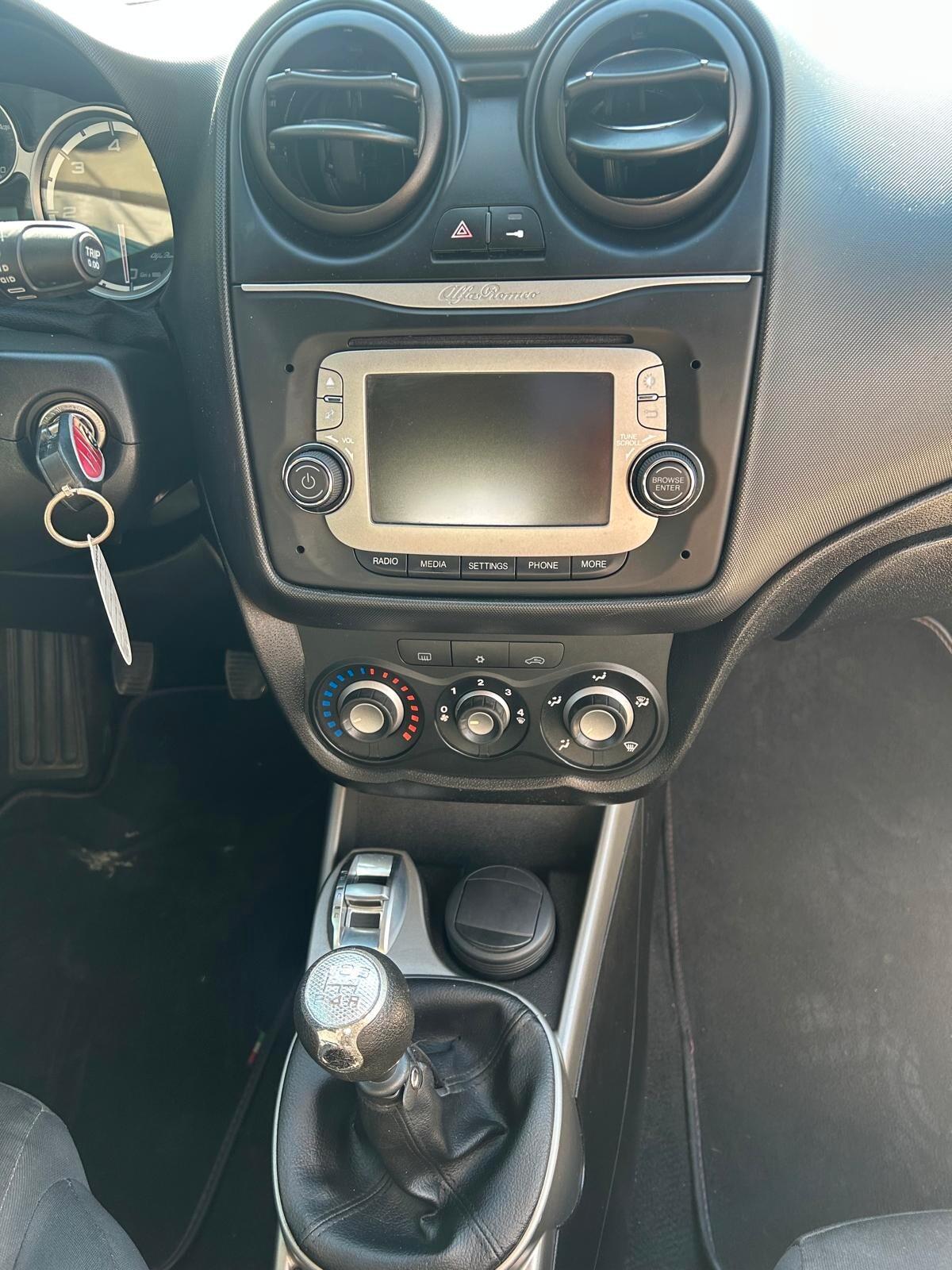 Alfa Romeo MiTo 1.3 JTDm 85 CV S&S Distinctive