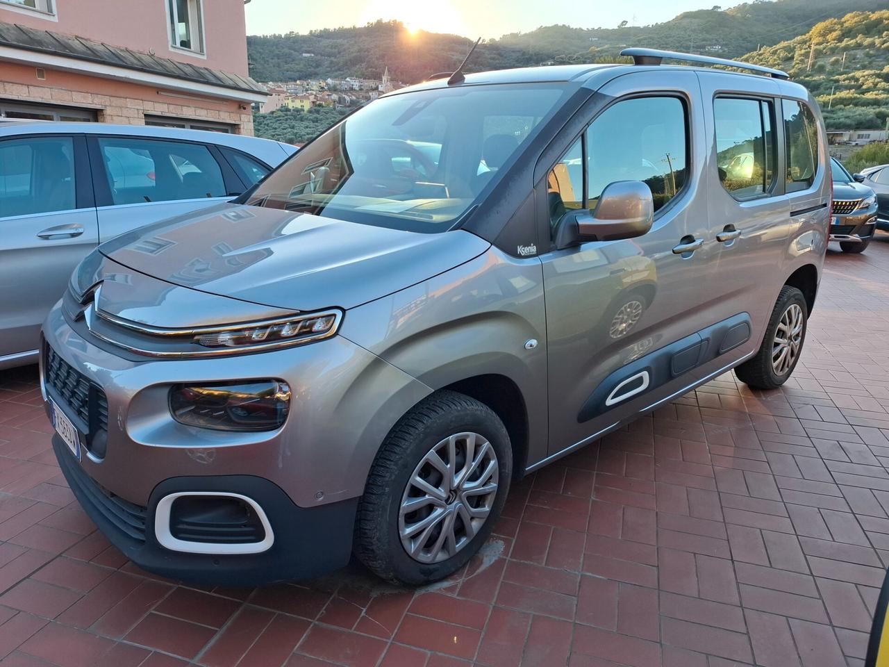 Citroen berlingo vetrato 5 posti